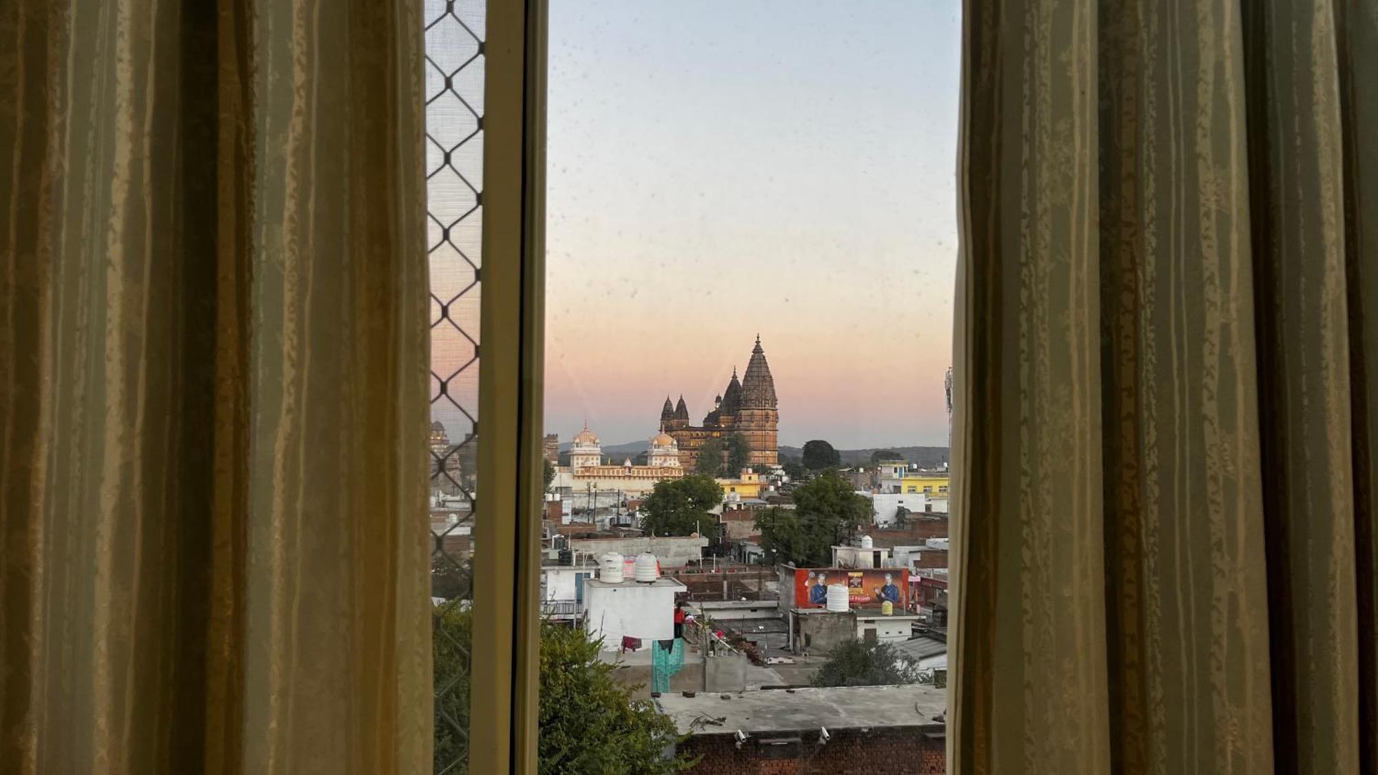 Hotel Sunset Orchha Exterior photo